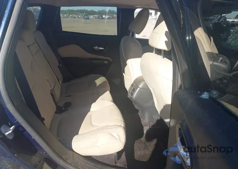 2016 Jeep Cherokee Latitude from USA, damaged, VIN 1C4PJLCB2GW184701